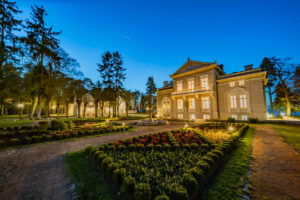 Palace, view from the garden